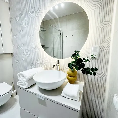 Borowikova Baltycka Oaza Basen Sauna Jacuzzi 아파트 Tupadła