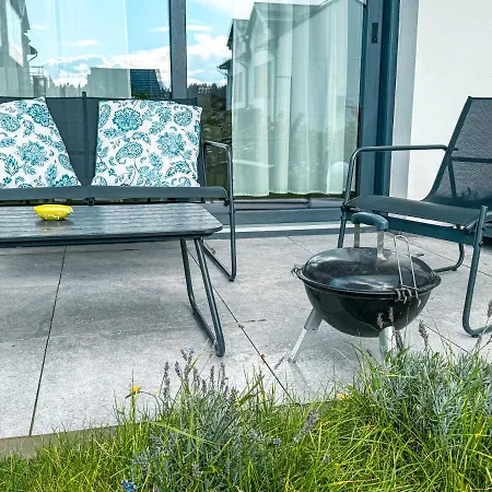 Borowikova Baltycka Oaza Basen Sauna Jacuzzi * Tupadła