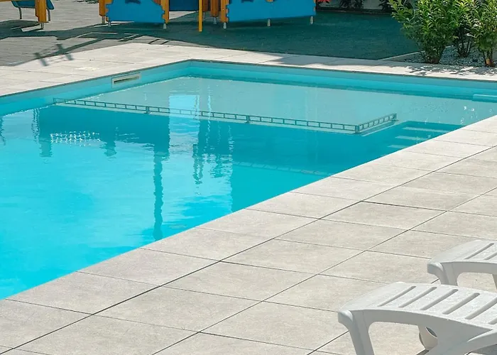 Borowikova Baltycka Oaza Basen Sauna Jacuzzi Lejlighed Tupadła